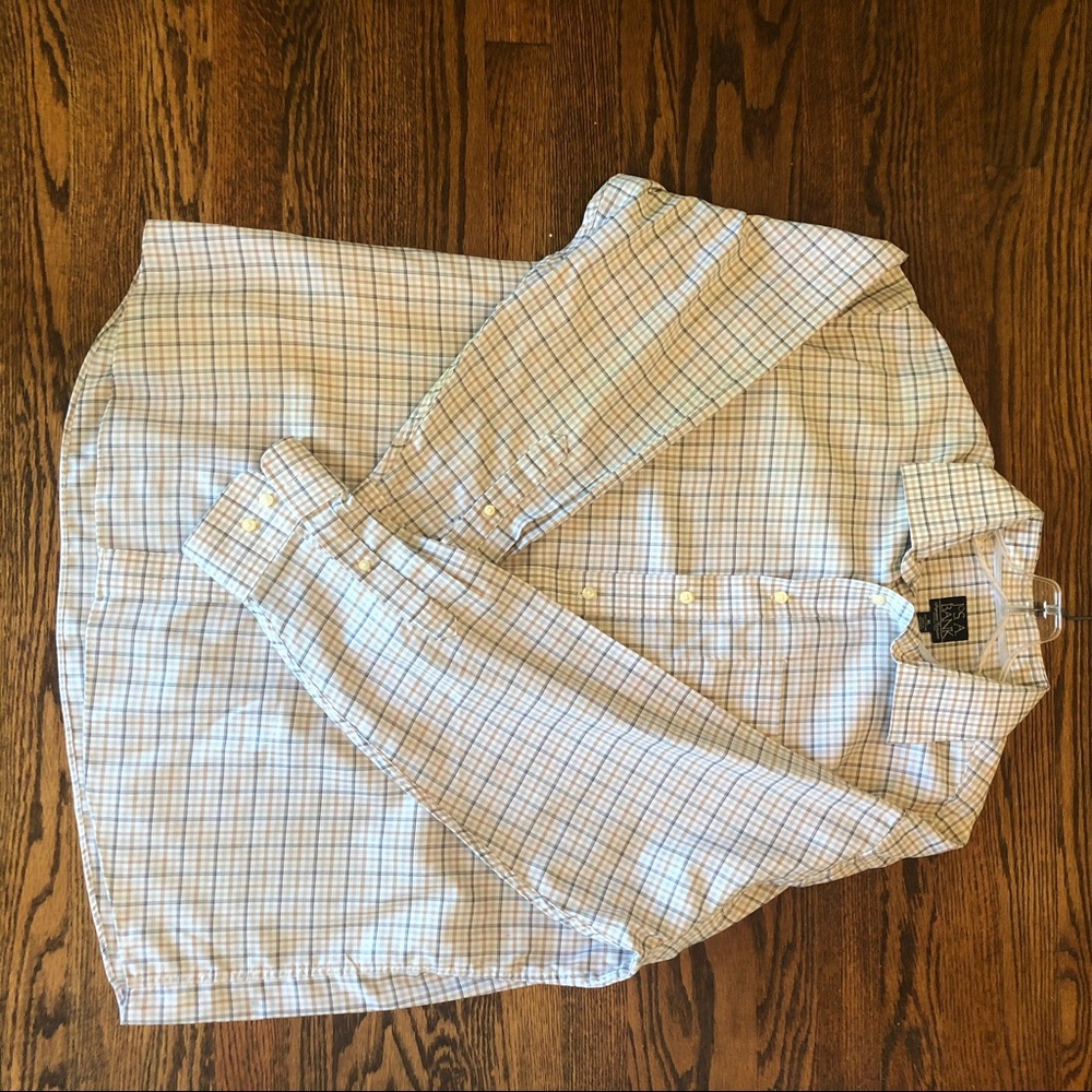 Jos. A. Bank wrinkle-free brown and black shirt
